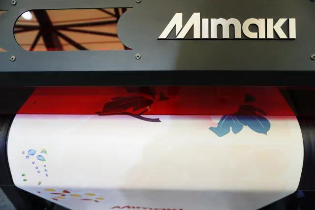 MIAMKI UVӡ